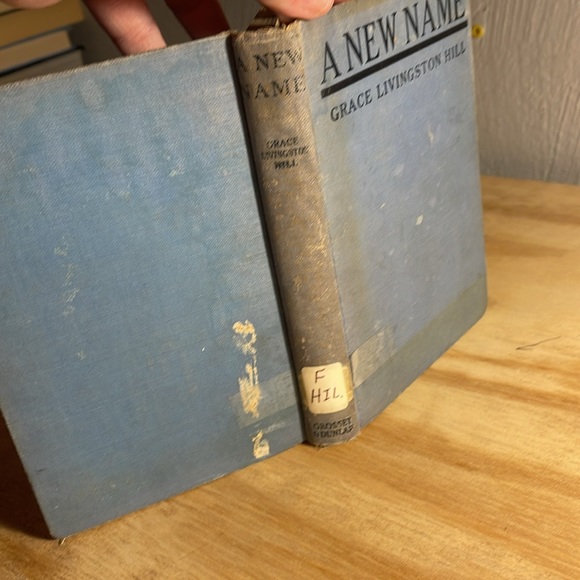 VINTAGE BOOK! Purchase 2 or more VINTAGE Books and get them for $10 each - Picture 2 of 8